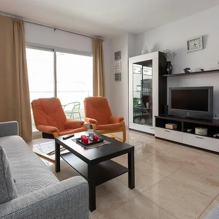 Apartment Aquamaris, 2 Dormitorios, By Bookindenia